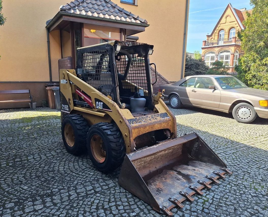 CAT 216B Caterpillar