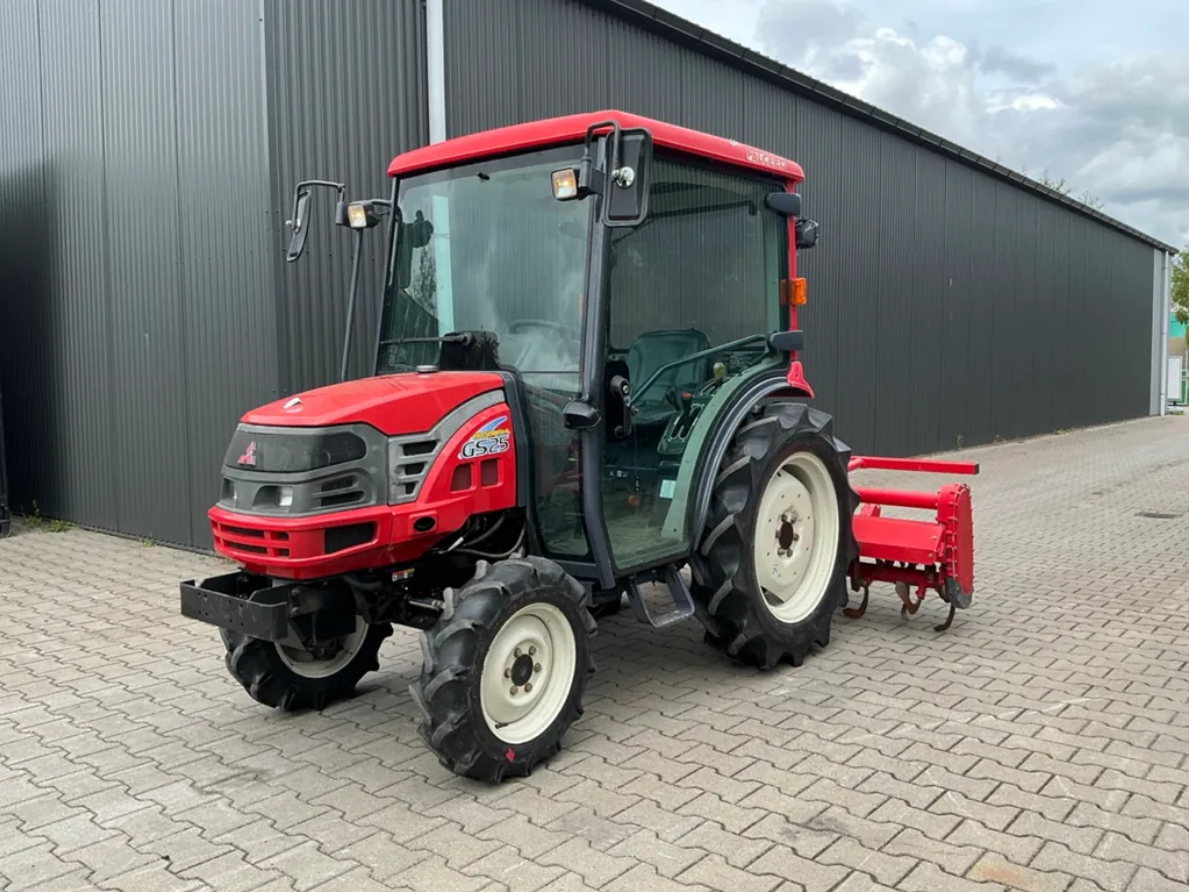 Mitsubishi GS25 4x4