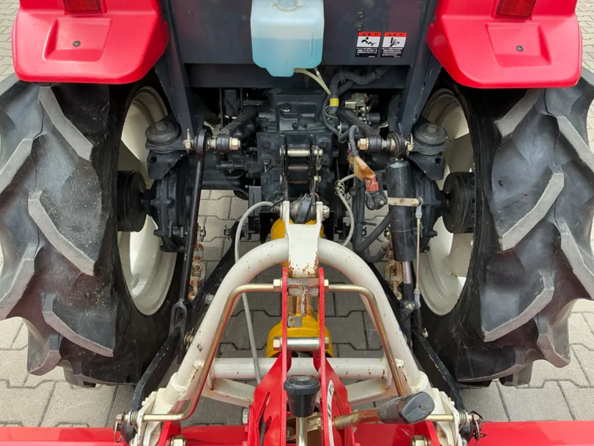 Mitsubishi GS25 4x4 – Bild 9